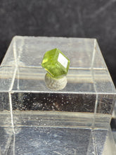 Load image into Gallery viewer, Garnet-11
