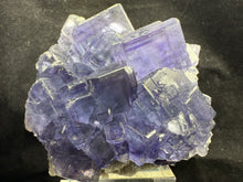 Load image into Gallery viewer, Fluorite-17
