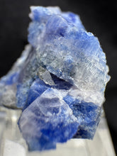 Load image into Gallery viewer, Carletonite-02
