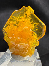 Load image into Gallery viewer, Wulfenite-01

