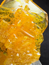 Load image into Gallery viewer, Wulfenite-01

