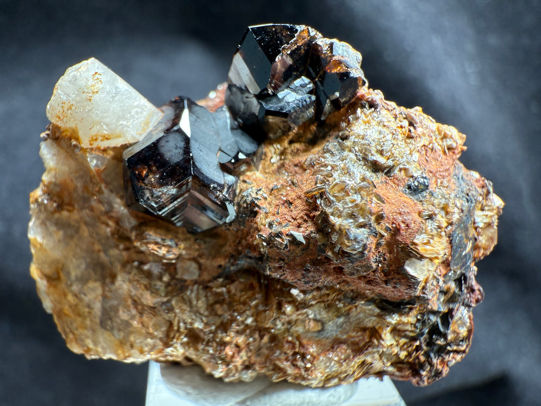 Cassiterite-01