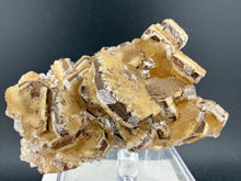 Load image into Gallery viewer, Dolomite-01
