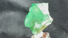 Load and play video in Gallery viewer, Fluorite-29
